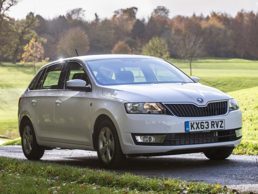  Skoda Rapid Spaceback 2013 года  (UK) (фото 22 из 26)